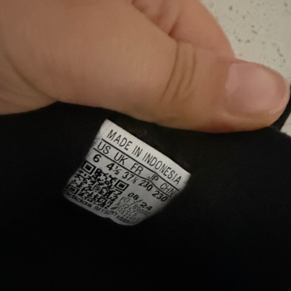 ADIDAS COUNTRY OG X LIBERTY LONDON SHOES - Picture 8 of 8